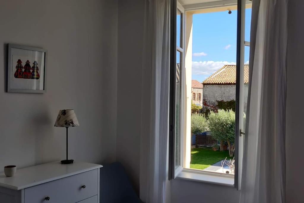 La Maison de Colette - Coeur de village Cuxac-dʼAude Extérieur photo